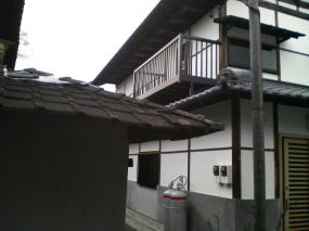 アクトステージ屋根置き式施工例